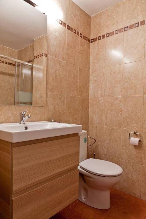 Apartamento Pie De Playa-Wifi Free L'Escala Exterior photo