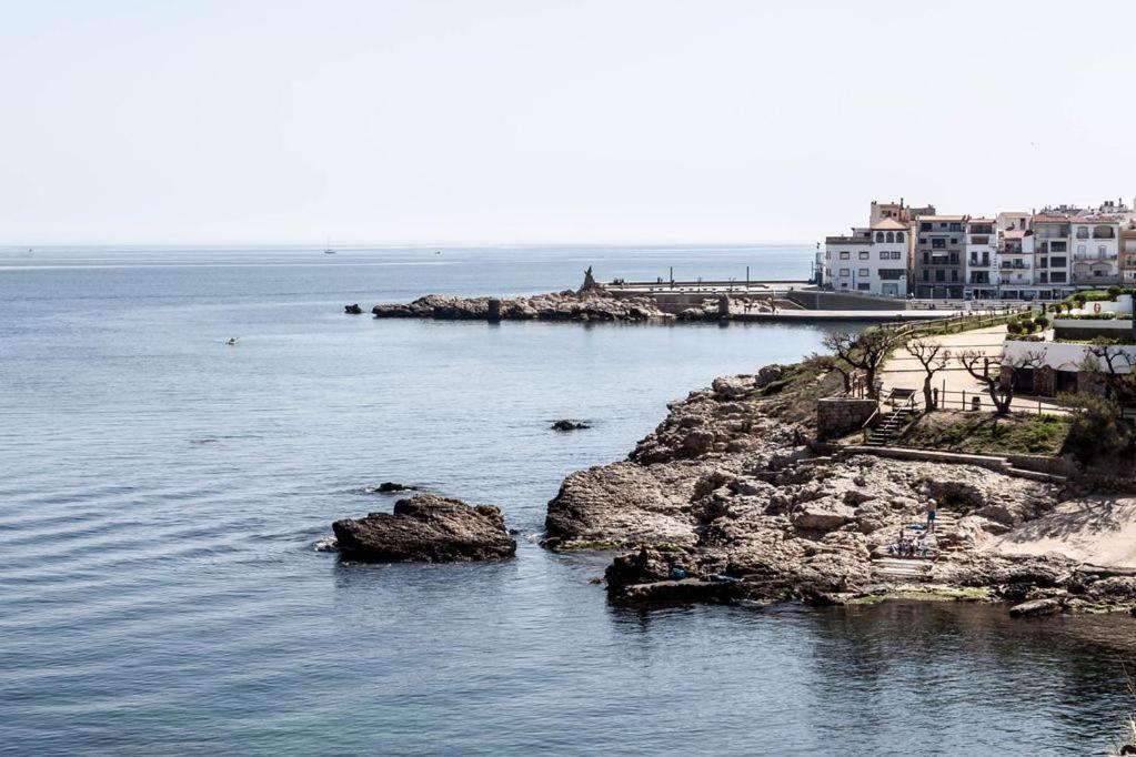 Apartamento Pie De Playa-Wifi Free L'Escala Exterior photo