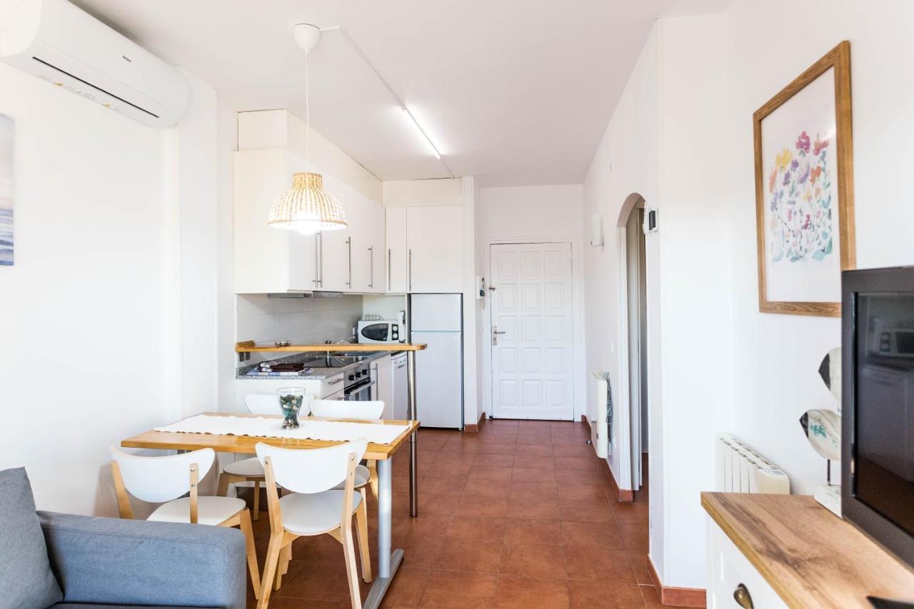 Apartamento Pie De Playa-Wifi Free L'Escala Exterior photo
